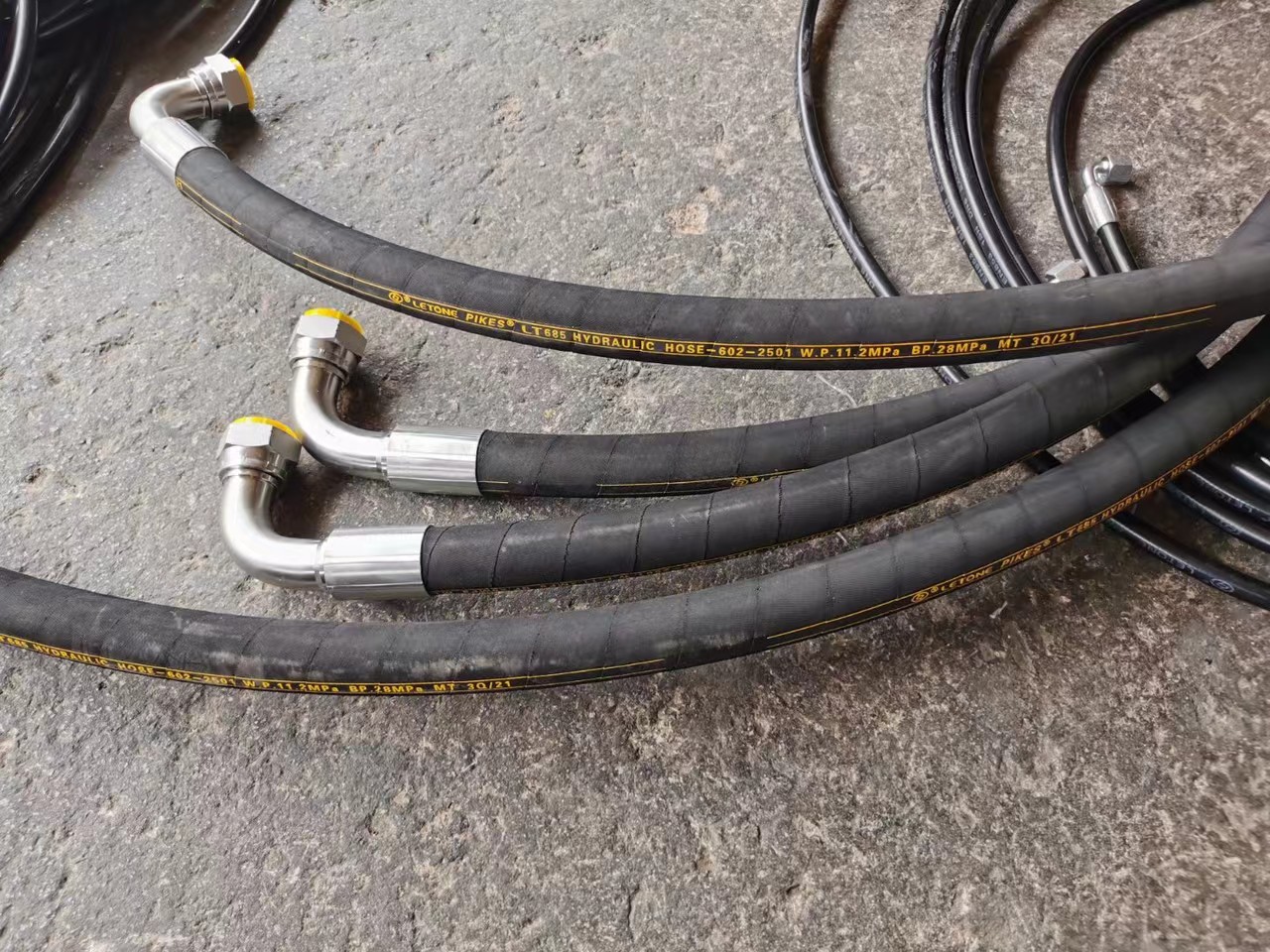 Different Kinds of Delivery Hose