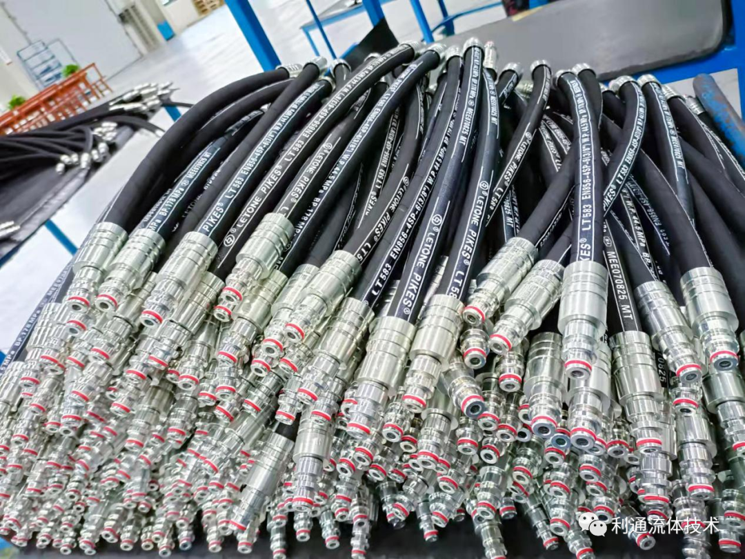 The Significance and Applications of Industrial Rubber Hoses