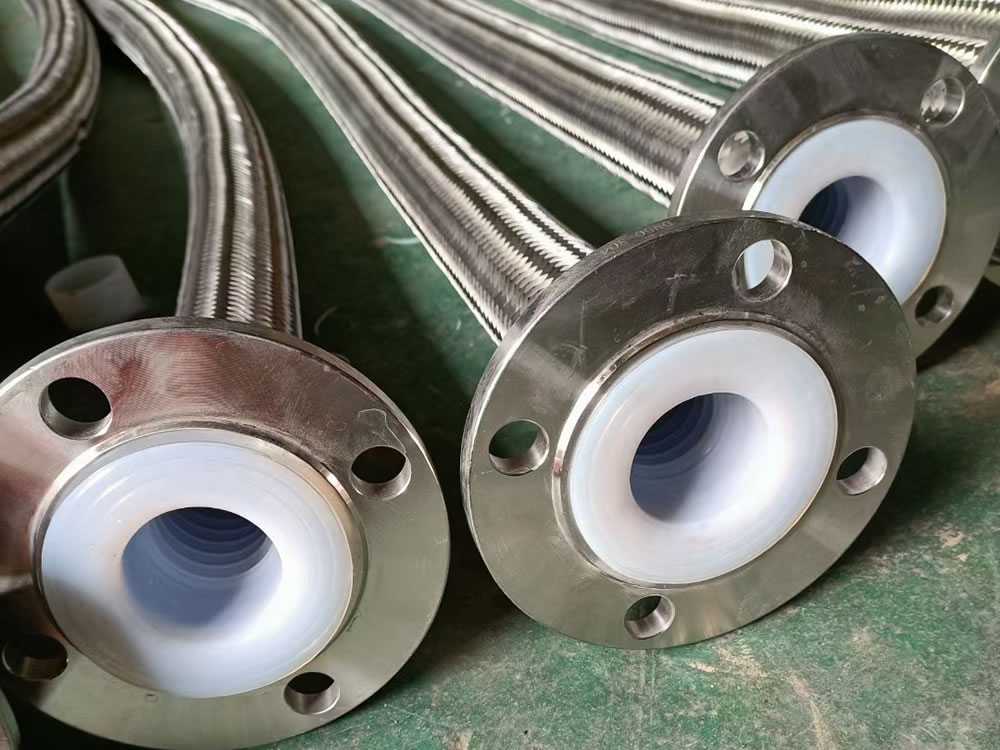 The Smart Way to Handle Chemicals: Why Retractable Hose Reels Are a Game-Changer for Industrial Safe